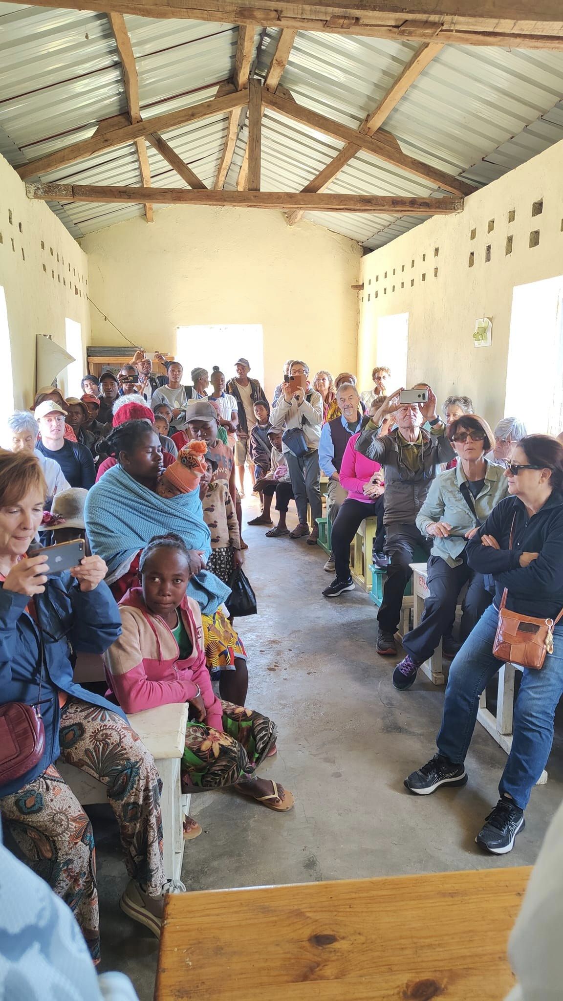 Viaggio e missione solidale – Sahavondronina